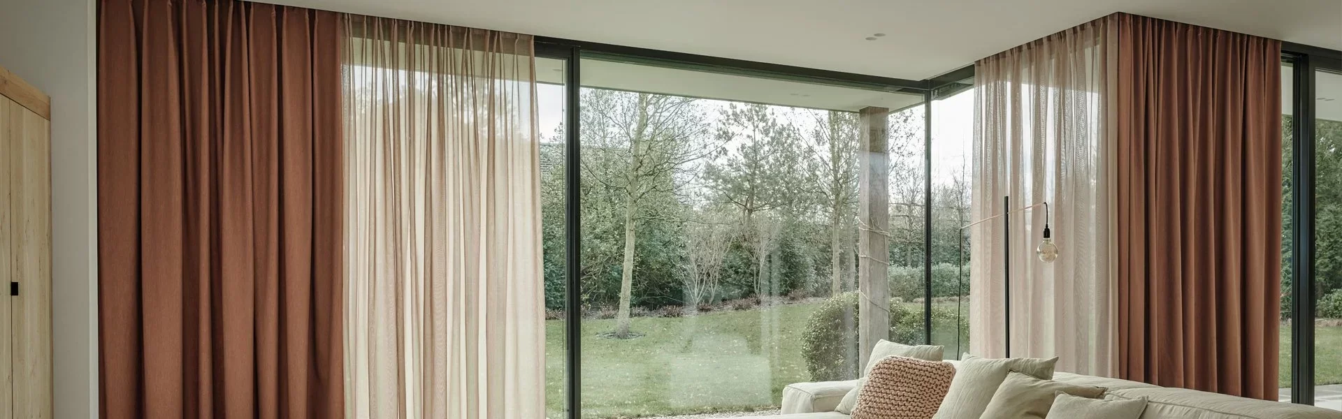 2201-Smart_home_gordijnen-header.webp 2201-Smart_home_gordijnen-header.webp